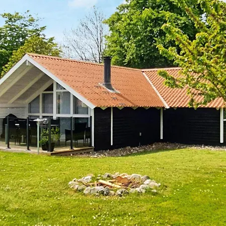 Luxury Retreat On Als - By Traum Sarup