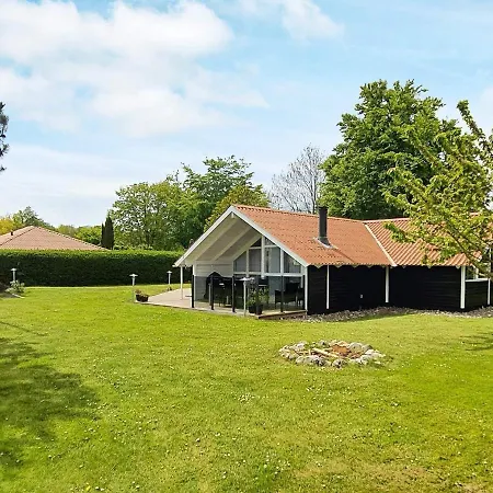 Luxury Retreat On Als - By Traum * Sarup