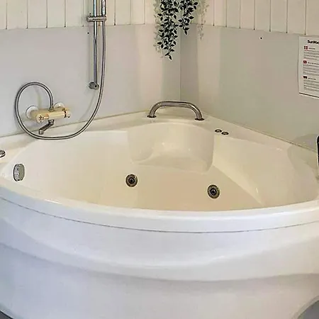 Semesterbostad Luxury Retreat On Als Sarup