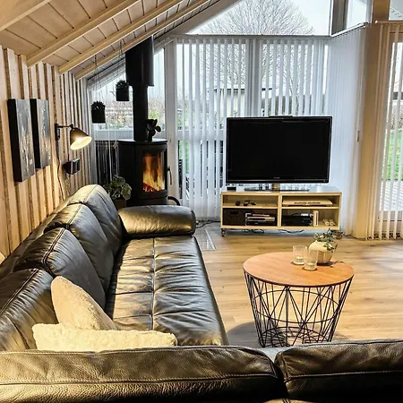 Luxury Retreat On Als *